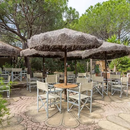 6 Holiday home *