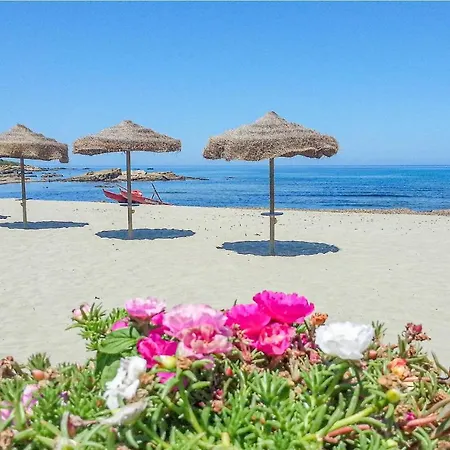 6 Holiday home *